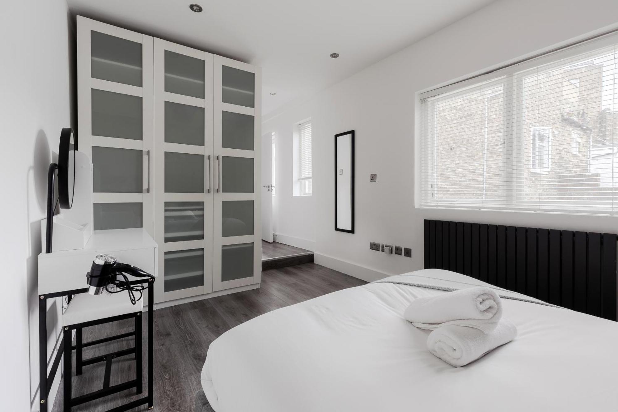 Wonderful Apartments Near Portobello Road Londra Exterior foto