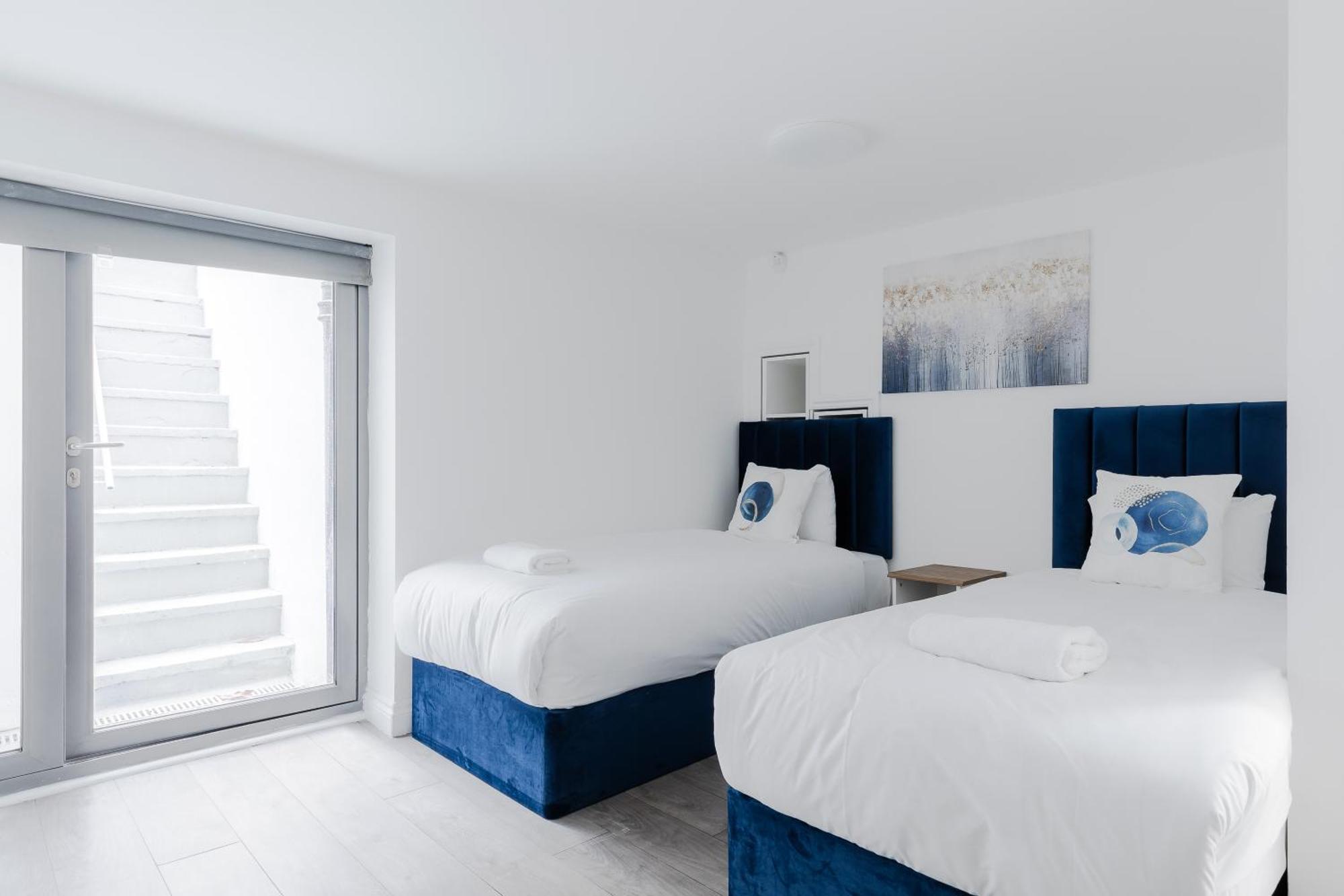 Wonderful Apartments Near Portobello Road Londra Exterior foto